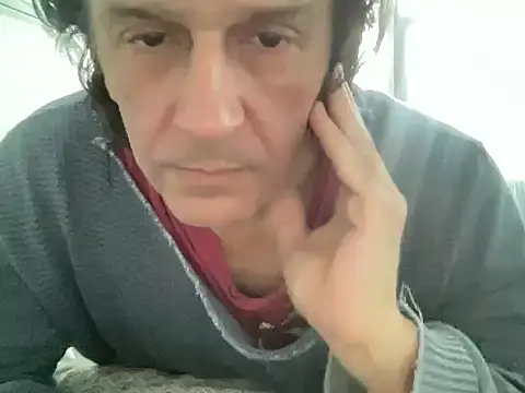 Snapshot of ALPHANDRE chatting on February 3, 2:45 pm ALPHANDRE online show from February 3, 2:45 pm