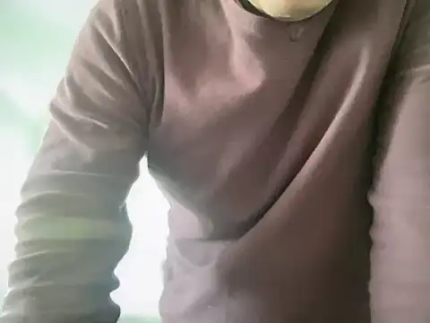 Snapshot of ALPHANDRE chatting on October 9, 8:41 am ALPHANDRE online show from October 9, 8:41 am