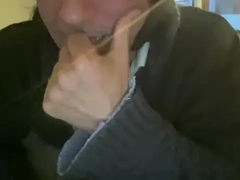 Snapshot of ALPHANDRE chatting on February 19, 4:00 pm ALPHANDRE online show from February 19, 4:00 pm