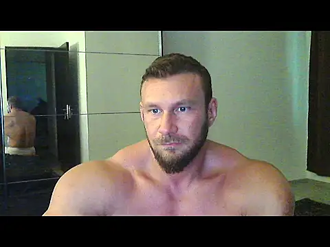 muscularkevin online show from October 6, 1:49 pm