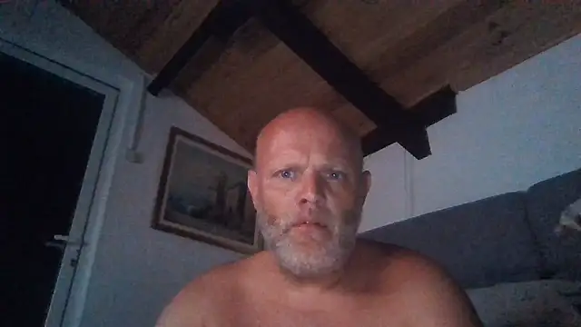 davigochi77bcn online show from July 28, 11:04 pm