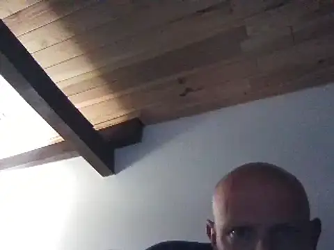 davigochi77bcn online show from March 13, 9:48 pm