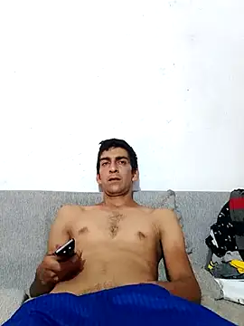 Elverguditojaja online show from March 28, 7:58 pm