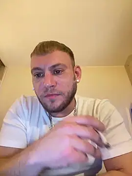 Weestud94 online show from February 6, 4:58 pm