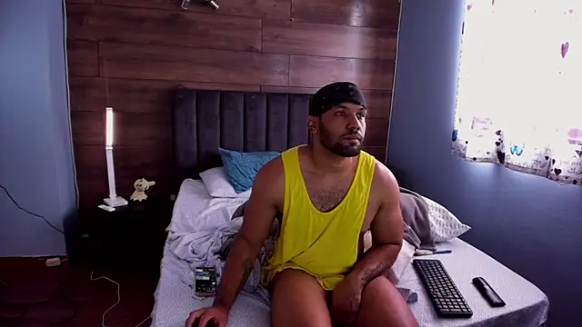 anthonylatynxd online show from April 29, 5:17 pm