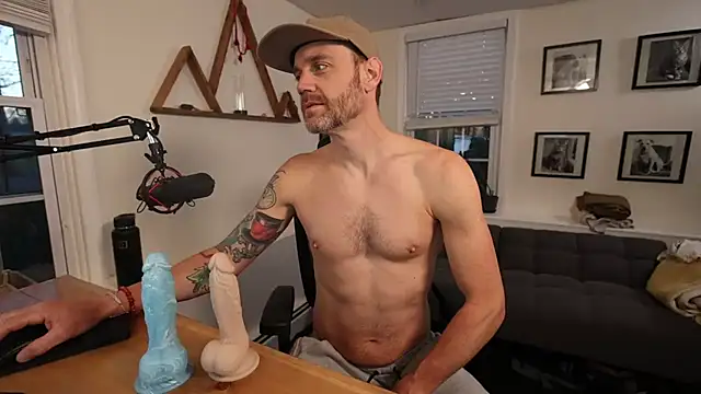 BradBronton online show from April 8, 10:14 am