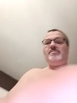 mike9473 online show from April 22, 5:03 am