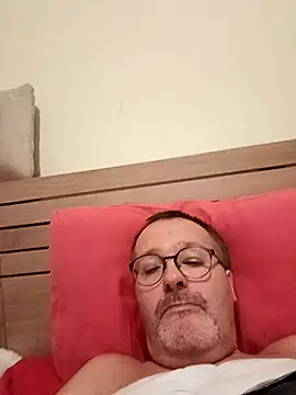 mike9473 online show from October 27, 9:17 pm