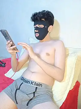arabqueen online show from May 29, 9:25 pm