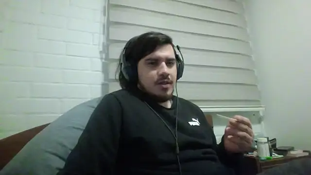 hung weeb online show from May 29, 5:17 am