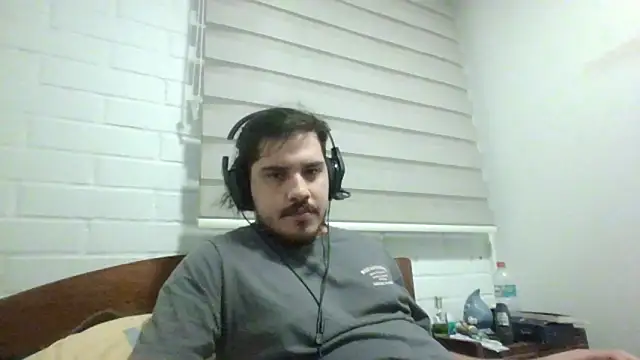 hung weeb online show from April 1, 3:30 am