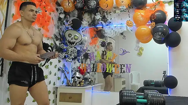 ChoreyTaiylor online show from October 3, 4:01 pm