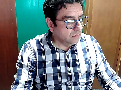 FernandoReuterG online show from December 3, 3:01 am