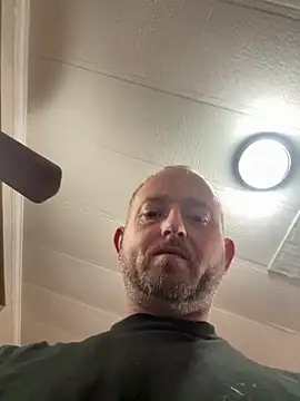 smokeymt420 online show from November 17, 4:43 pm