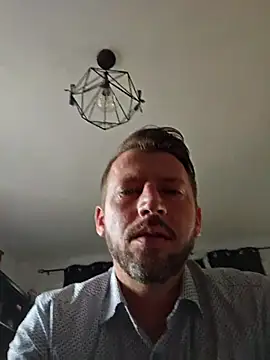 mattregarde online show from December 15, 12:57 pm