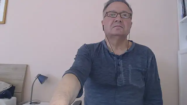 YOU6me online show from September 18, 10:06 am