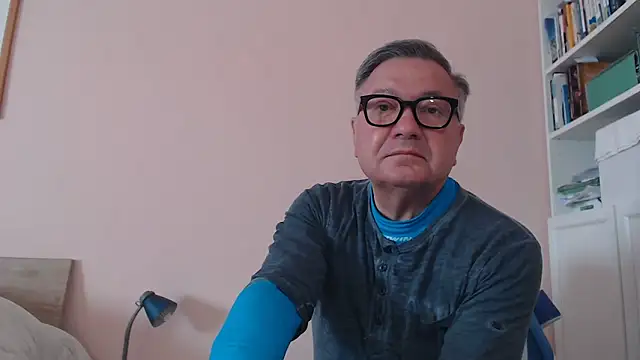 YOU6me online show from April 21, 5:57 am