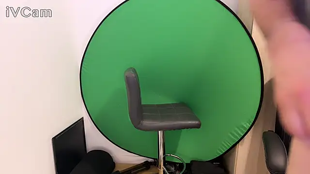 the-magic-dick77 online show from February 11, 11:32 pm