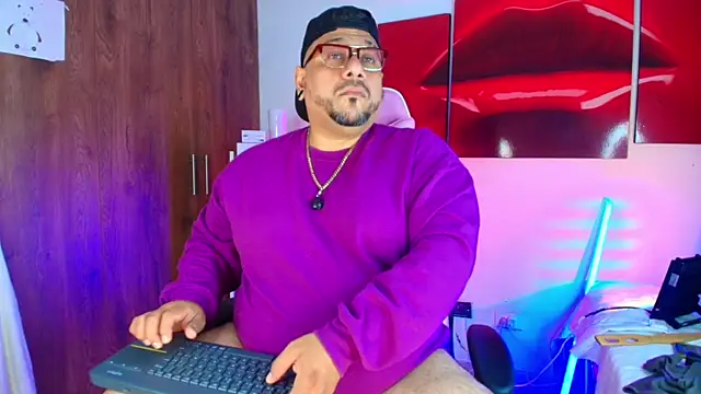 jacoob woods online show from September 21, 2:12 am