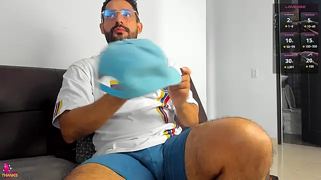 JorsMontero online show from July 4, 1:58 pm