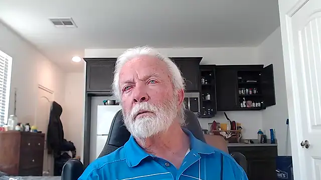 rockpoint69 online show from December 10, 10:16 pm