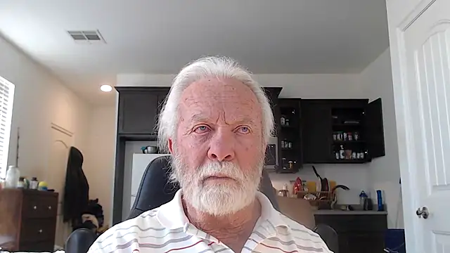 rockpoint69 online show from December 11, 7:54 pm