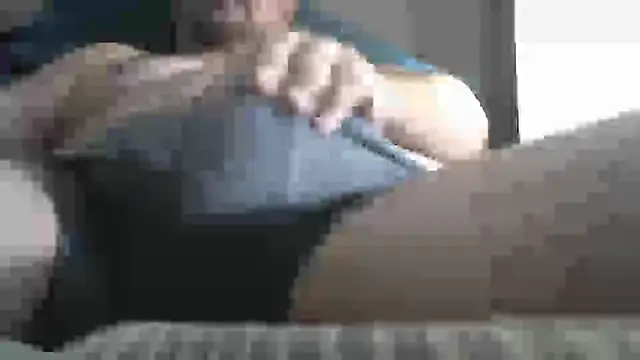 HungHugeMaxMagnummann online show from September 8, 9:25 pm