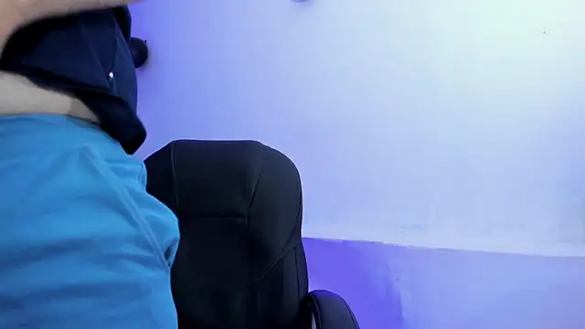 Beerbear boy online show from January 22, 7:13 pm