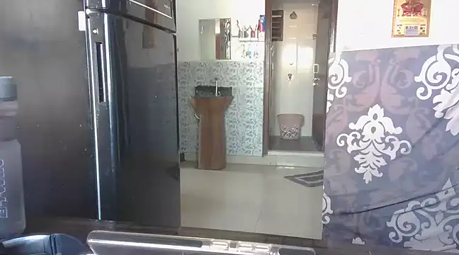 sura11311 online show from March 8, 11:11 am