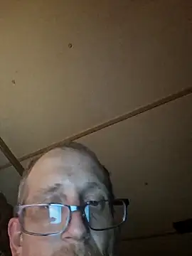 Wyleyxh online show from October 5, 5:44 am