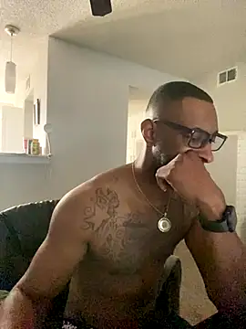 bosstang770 online show from December 19, 8:39 pm