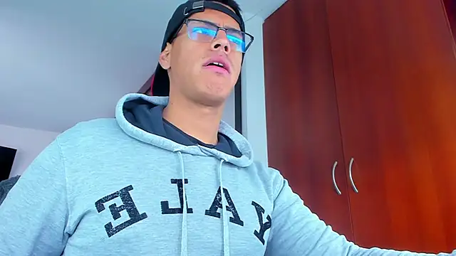  John Boy  online show from March 18, 7:17 pm