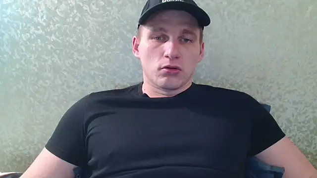 Snapshot of PoliglotJoe chatting on March 4, 9:29 am PoliglotJoe online show from March 4, 9:29 am