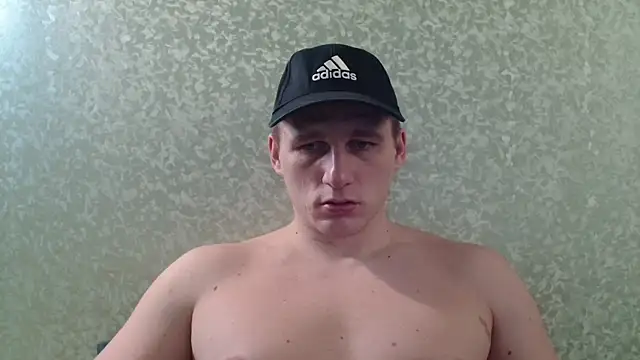 Snapshot of PoliglotJoe chatting on March 6, 11:14 am PoliglotJoe online show from March 6, 11:14 am