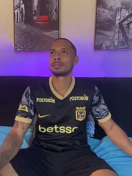 Sweet Alessandre online show from December 4, 7:32 pm