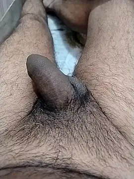 Rajxxxdx4u online show from December 16, 3:35 am