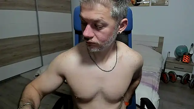 RobbyShawz online show from May 31, 4:35 am