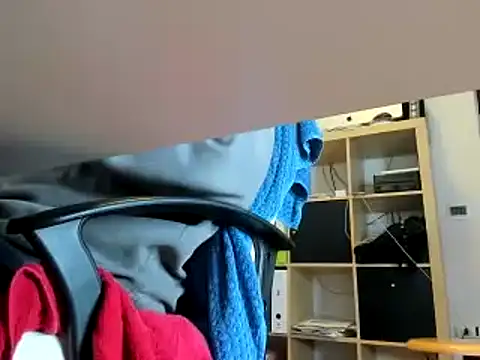 leccaleccafiga online show from December 25, 11:43 am