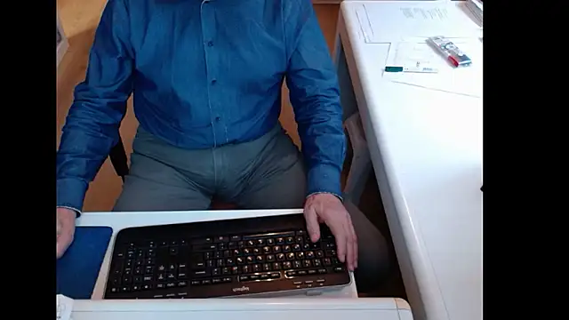 dutchpornking online show from March 14, 1:51 pm