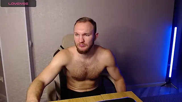 Toress1 online show from December 19, 5:50 pm