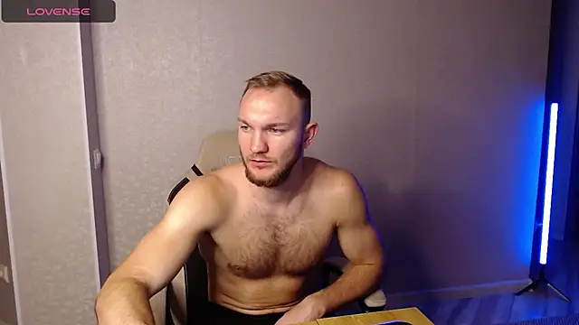 Toress1 online show from December 7, 5:31 pm