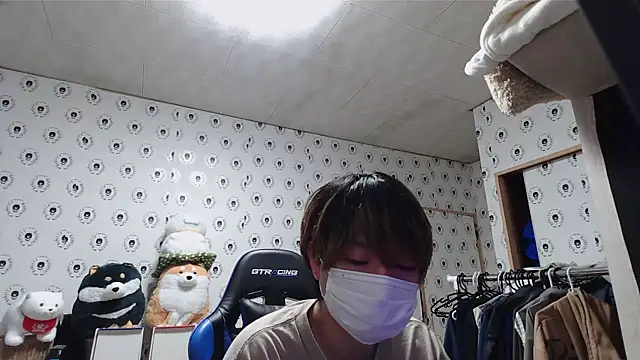 pychan online show from March 10, 1:54 pm