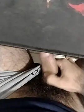 XDhyro online show from April 5, 2:35 pm