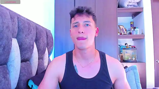 I Gabriel online show from September 27, 3:59 am