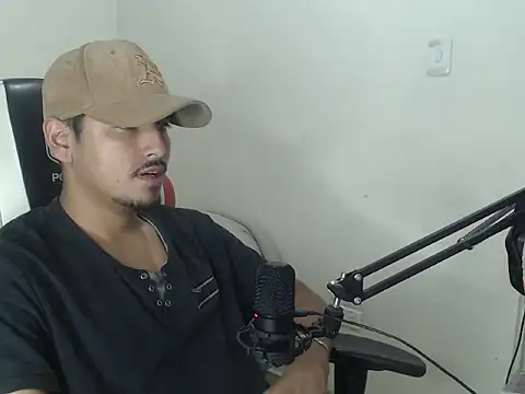 kylian 07 online show from August 4, 2:28 am
