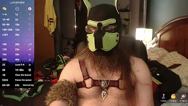 kinkywolf429 online show from April 16, 9:39 pm