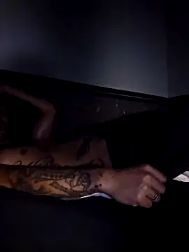 inc25cbxh online show from December 17, 1:18 am