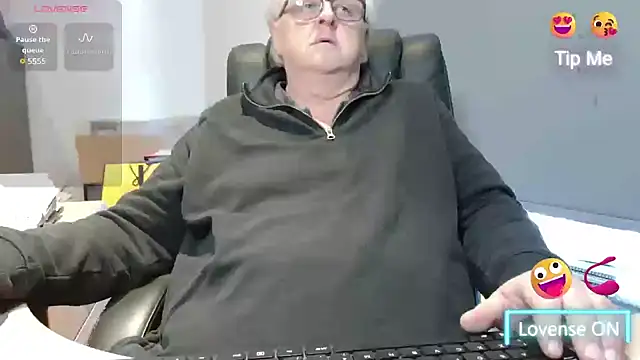 bigbadjon69 online show from March 18, 2:17 pm