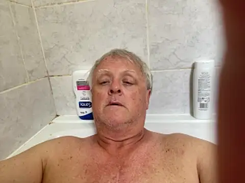 bigbadjon69 online show from May 27, 11:40 am