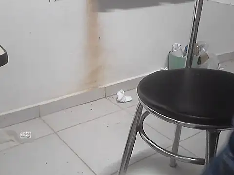 oliveira3tt online show from November 10, 5:18 pm